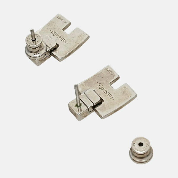 Eileen Metal Silver Stud Earrings