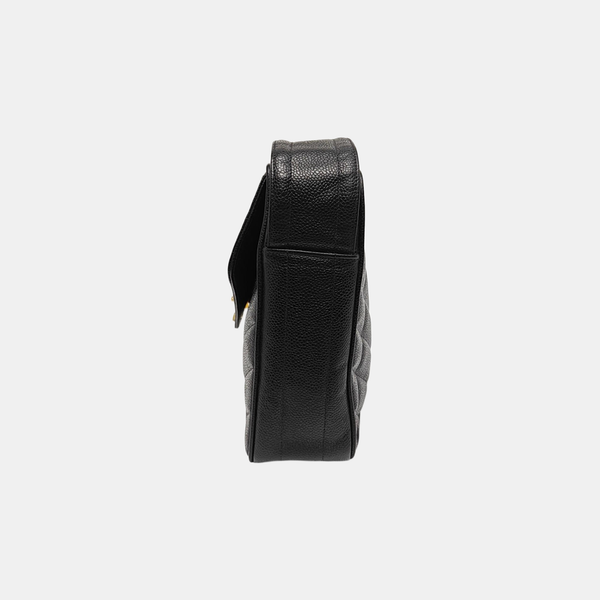 VINTAGE FRONT POCKET CAMERA BAG Quilted Grained Calfskin Black