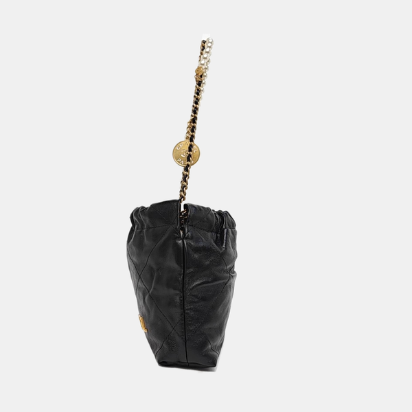 CHANEL 22 Mini Quilted Calfskin Black