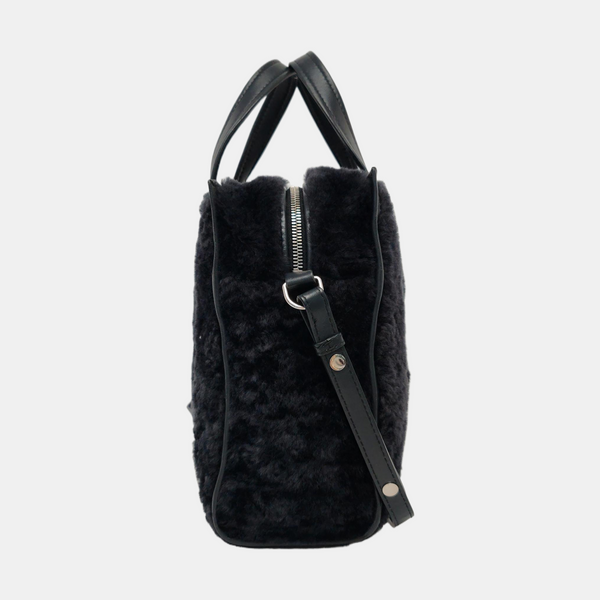 Bazar Fur Black