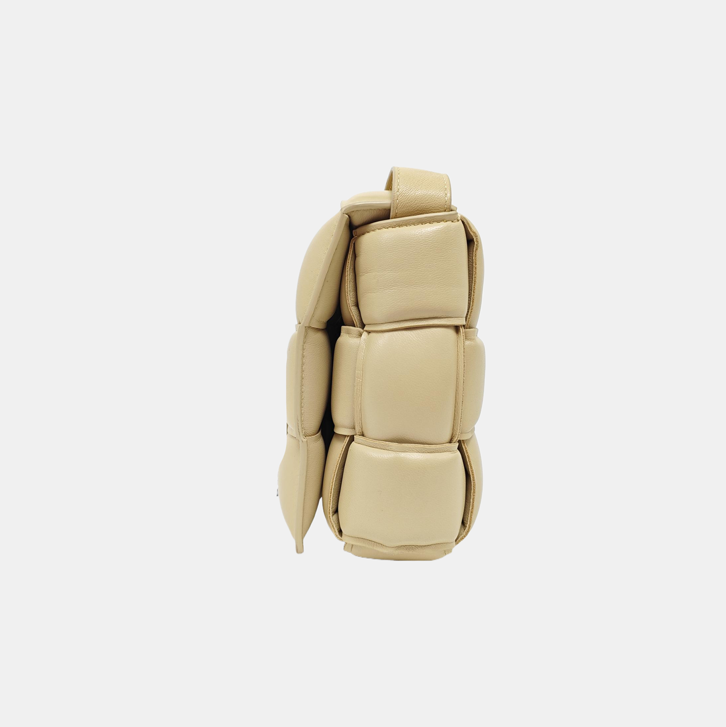 Cassette Medium Lambskin Beige