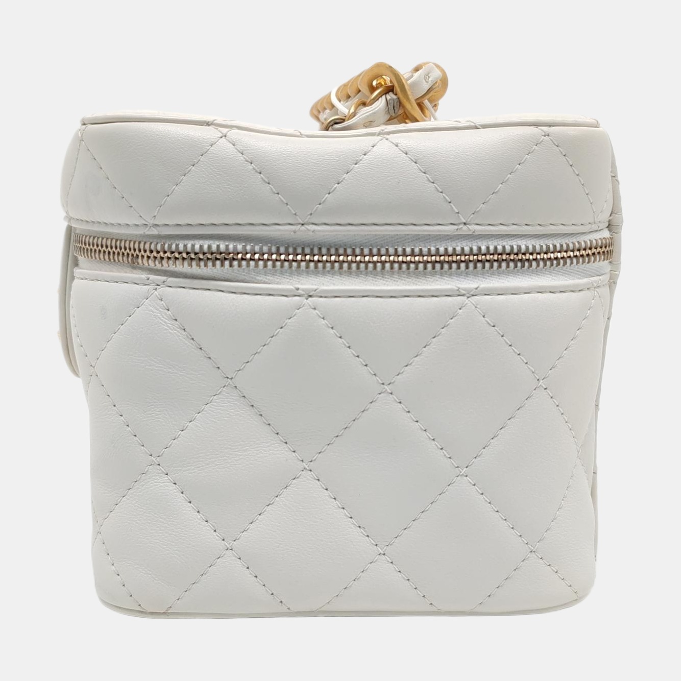 Authenticated pre-owned  VANITY CASE Small Quilted Calfskin White - Shoulder Bag at Looply