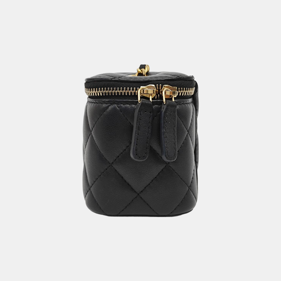 VANITY CASE Mini Quilted Lambskin Black