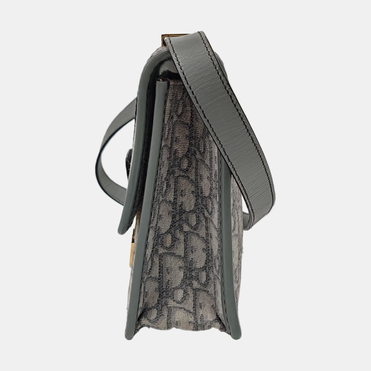 30 Montaigne Oblique Canvas Gray