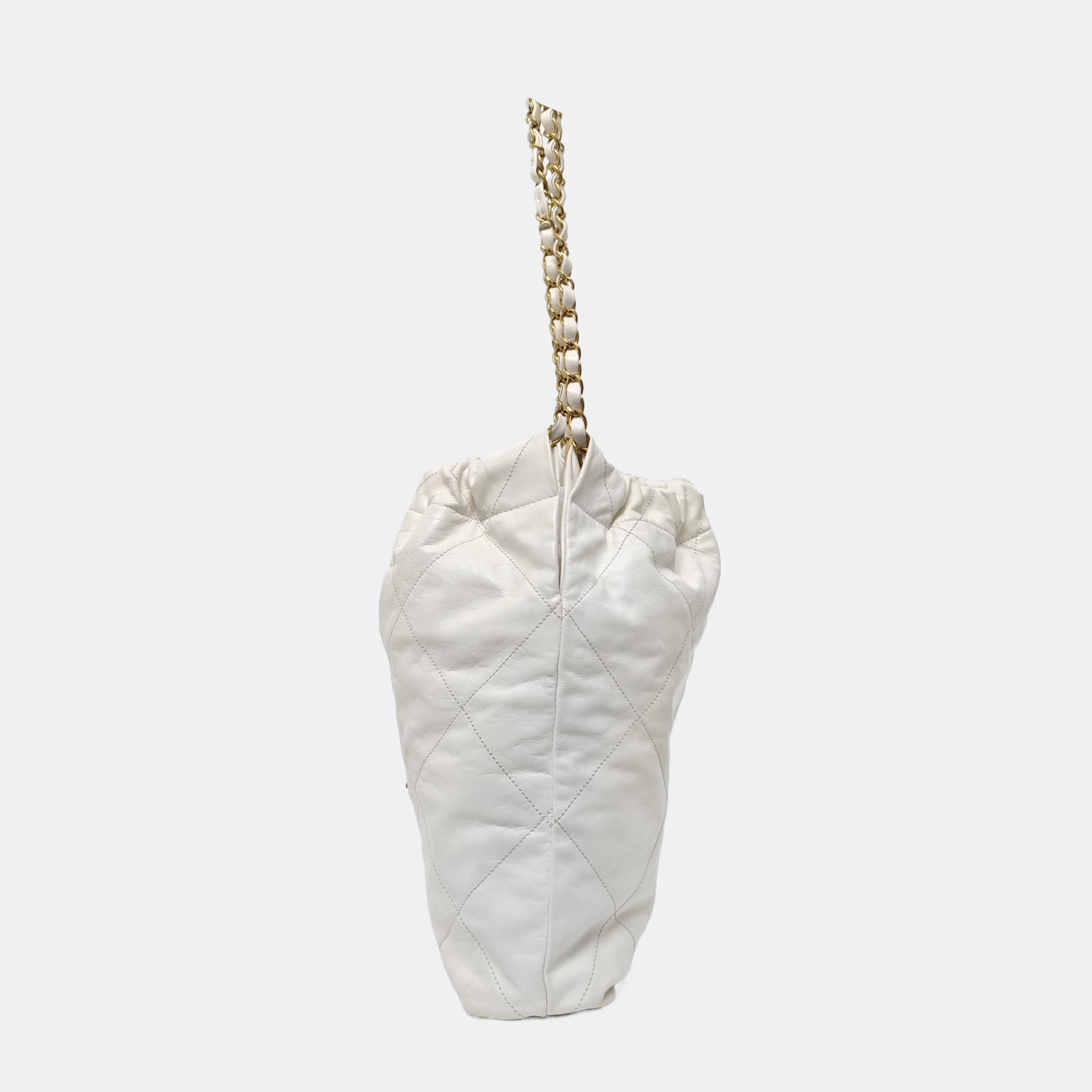CHANEL 22 Medium Quilted Calfskin White