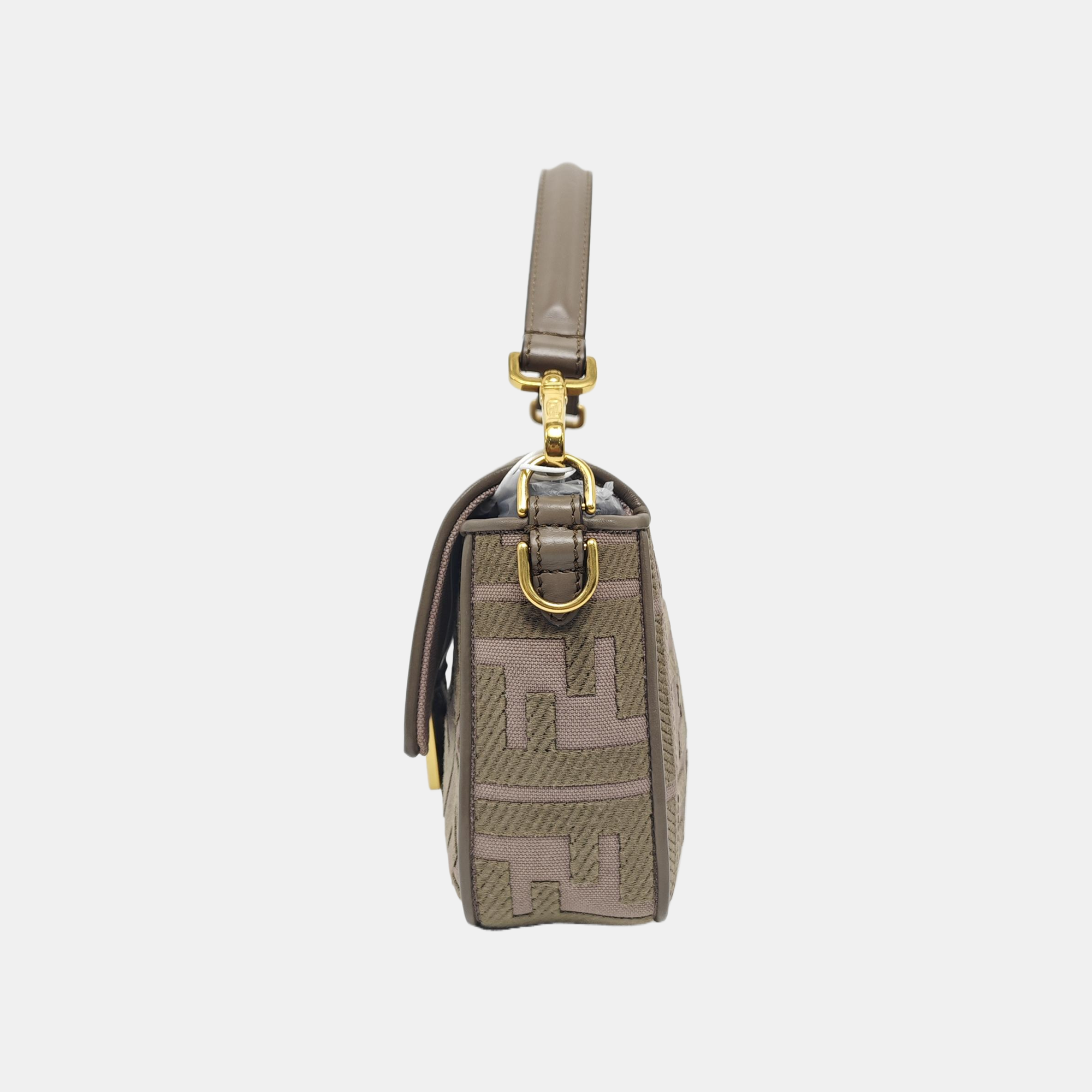 Authenticated pre-owned  Baguette Medium Fabric Brown - Shoulder Bag at Looply