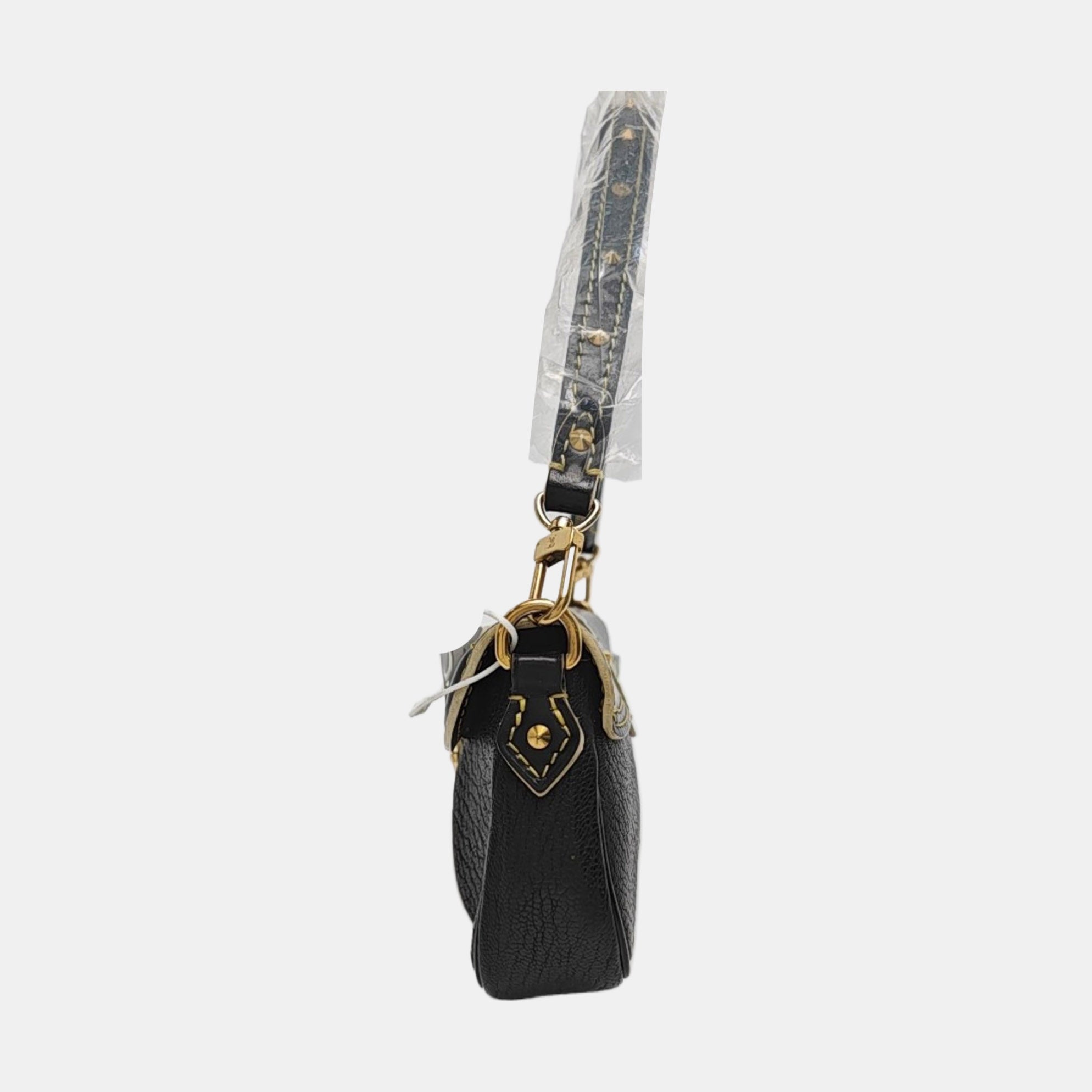 LE SUPERBE Calfskin Black