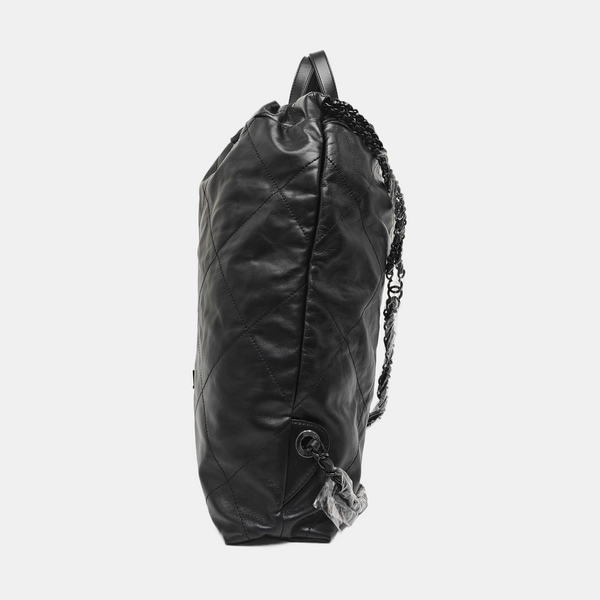 CHANEL 22 Small Quilted Calfskin Black