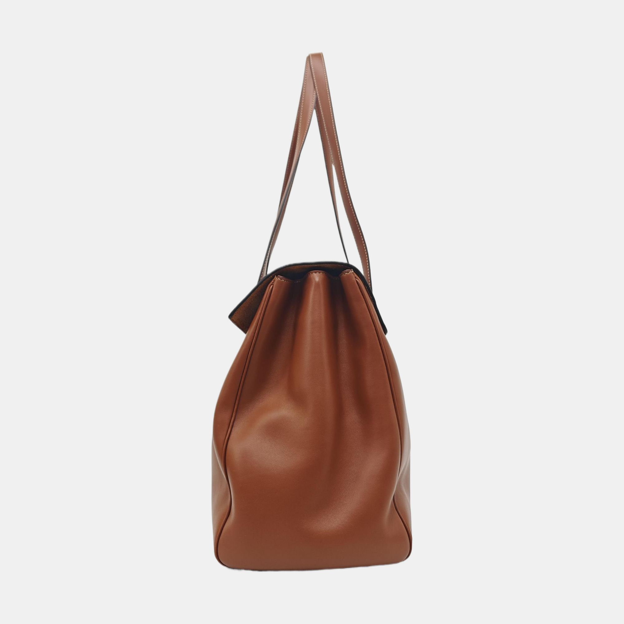16 Large Calfskin Brown