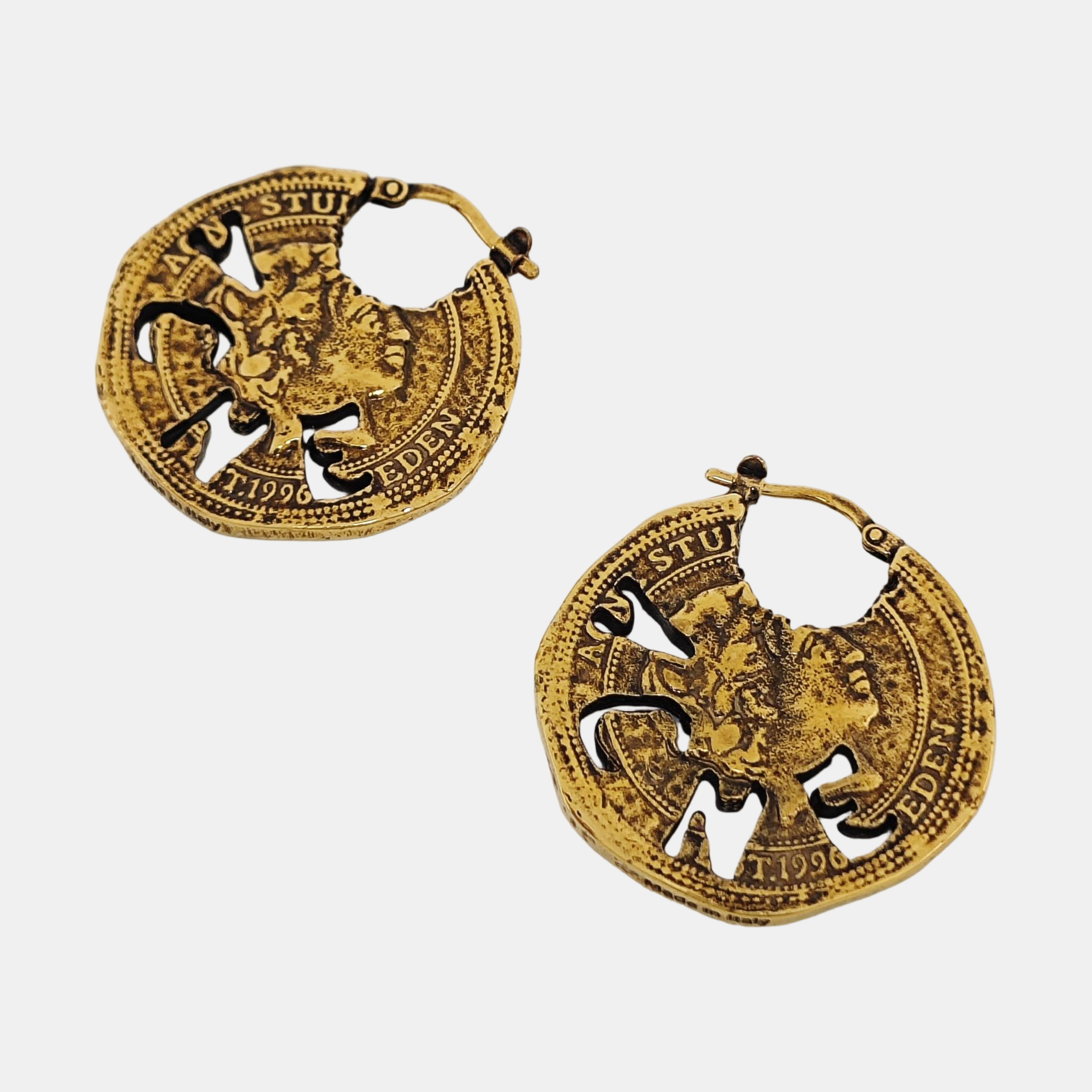 Metal Gold Stud Earrings