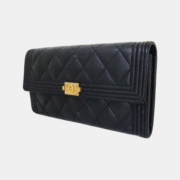 Cartera Boy Chanel de Piel de Becerro Granulada Acolchada Negra