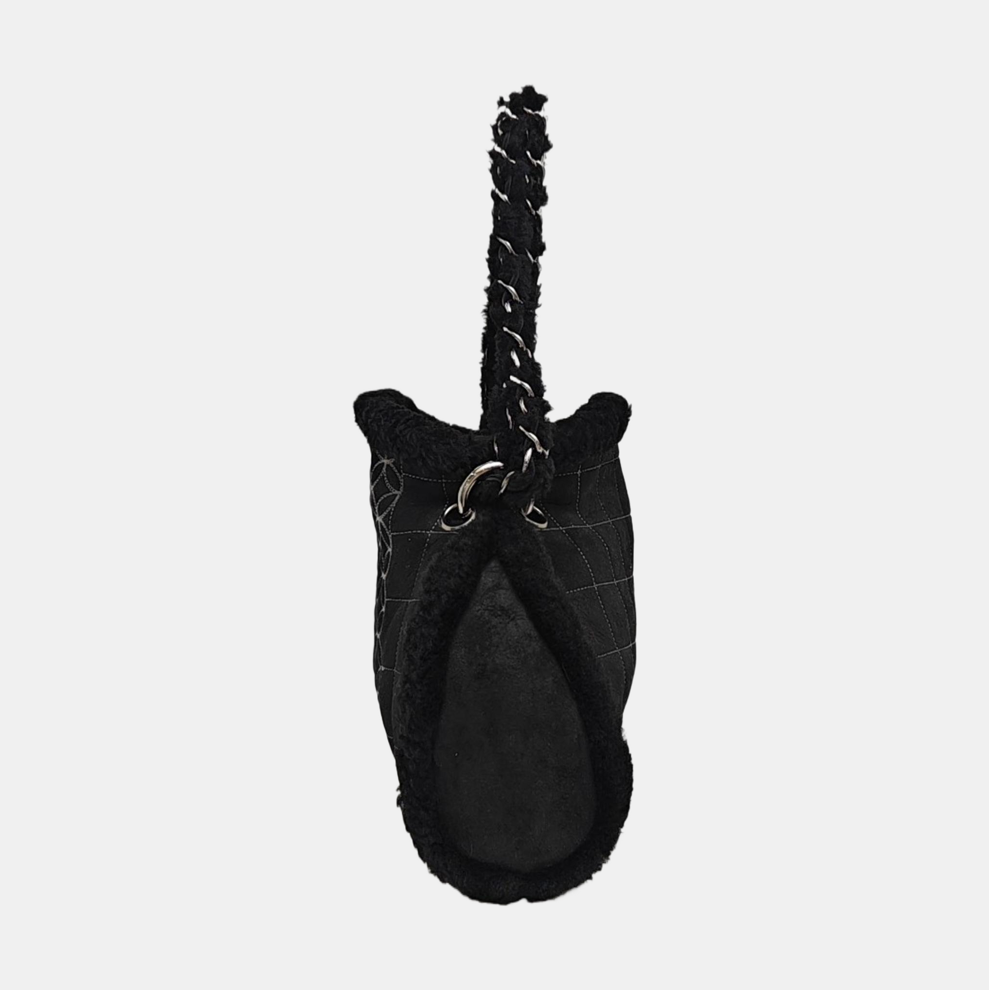 Quilted Fabric Top Handle Bag Black