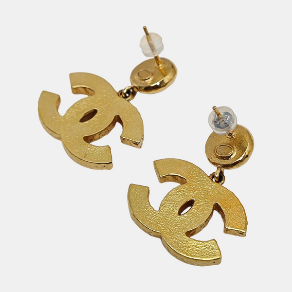 Pendientes con logo CC de metal rosa