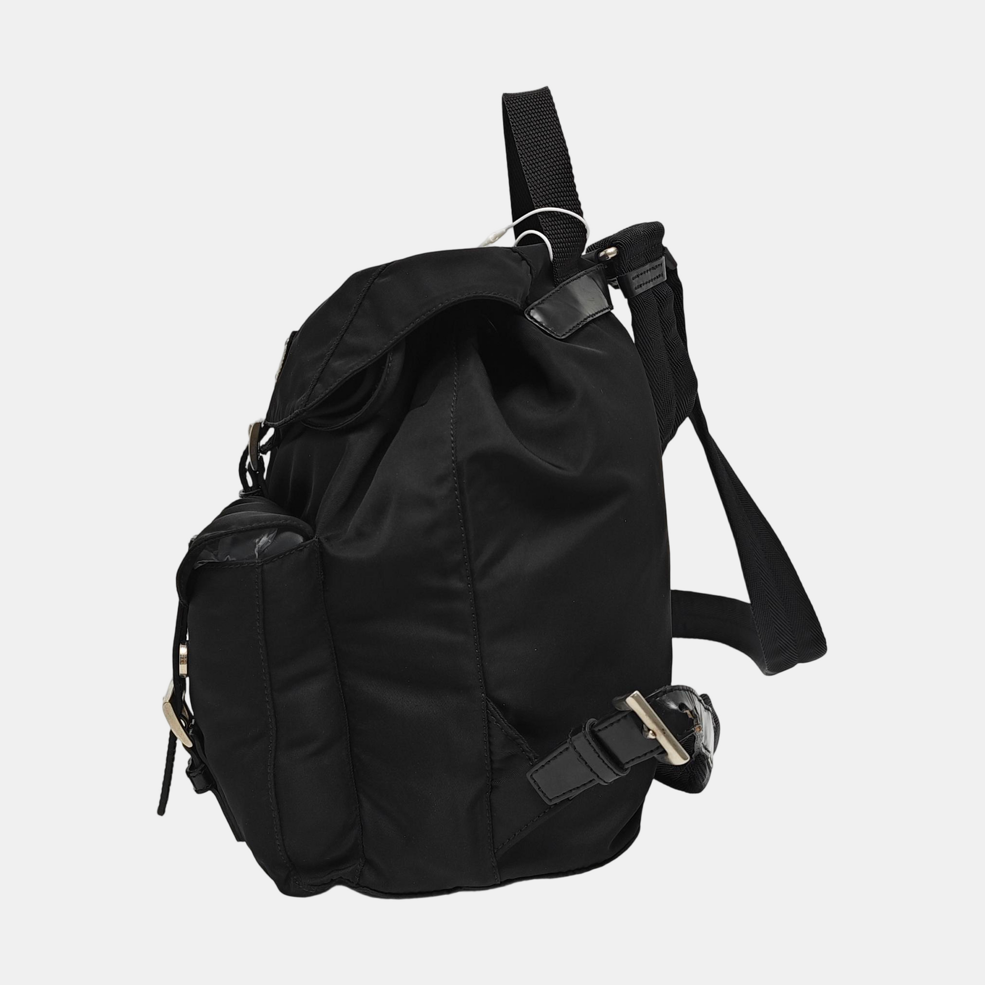 Vela Small Nylon Black