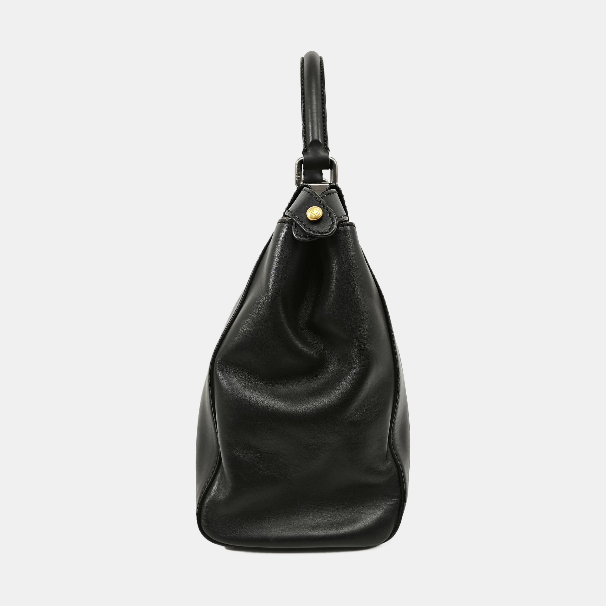 Peekaboo Medium Calfskin Black