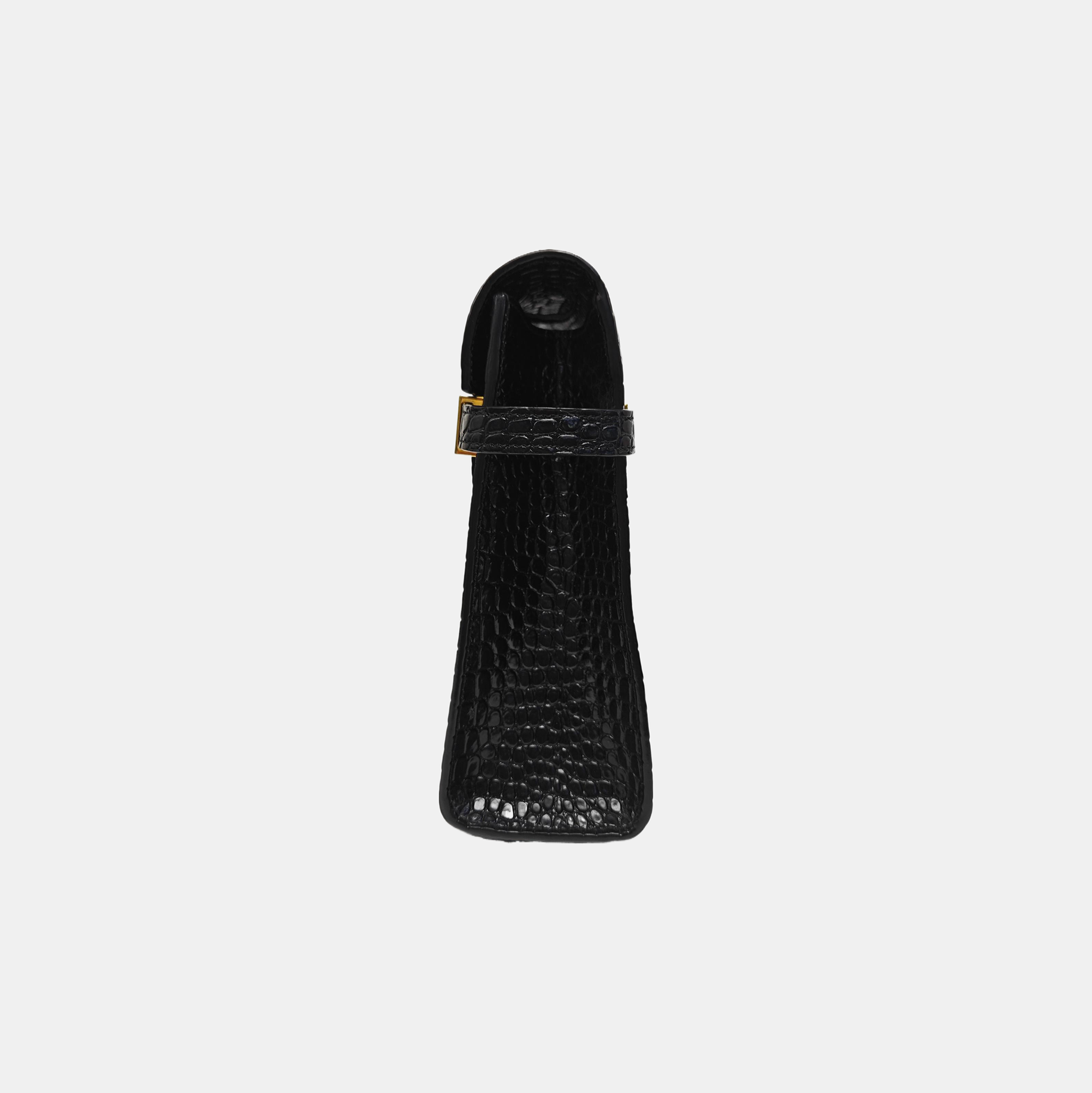 MANHATTAN Medium Calfskin Black