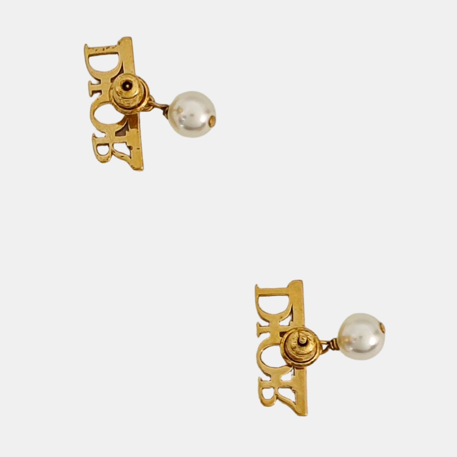 Metal Gold Stud Earrings