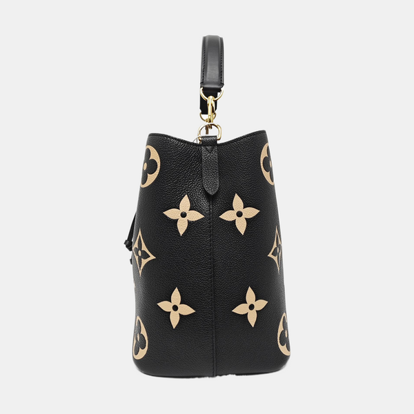 NÉONOÉ MM Calfskin Black