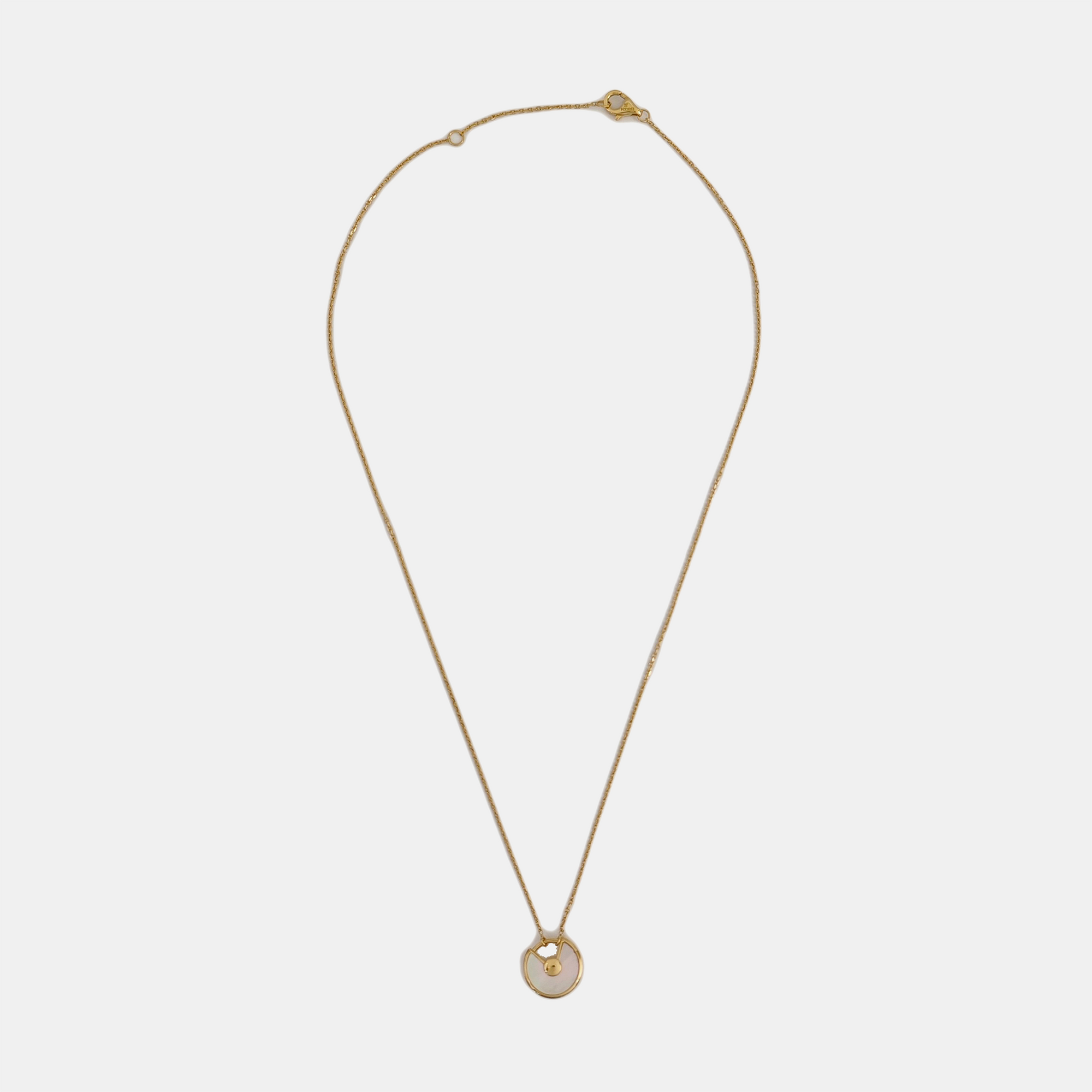 AMULETTE DE CARTIER 18k Gold Necklace