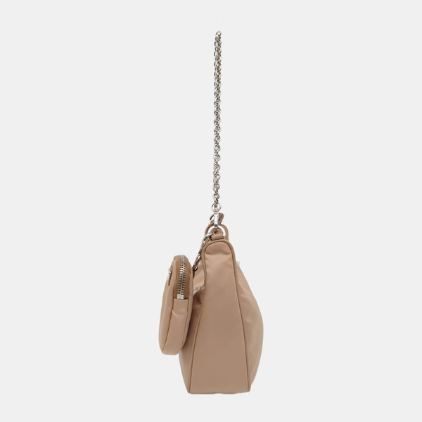Authenticated pre-owned  Re-Edition2005 Nylon Beige - Shoulder Bag at Looply