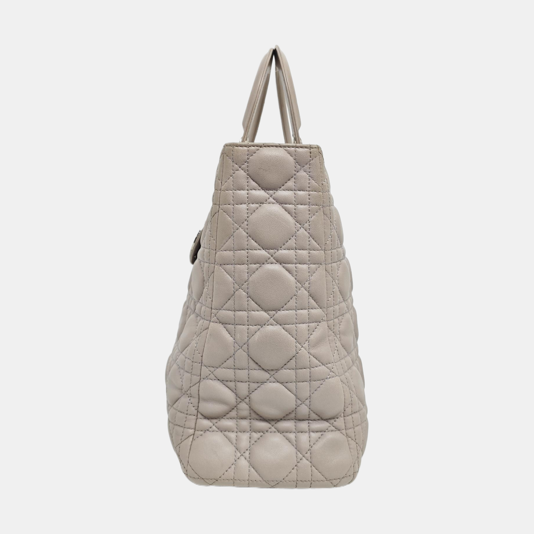 Authenticated pre-owned  Lady Dior Large Cannage Lambskin Gray - Tote Bag at Looply