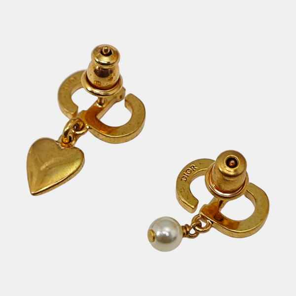 Metal Gold Stud Earrings