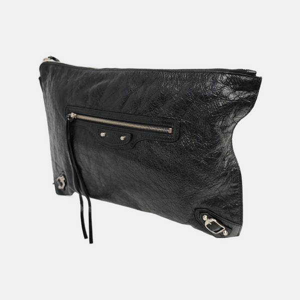 Authenticated pre-owned  Classic City Lambskin Black - Clutch at Looply