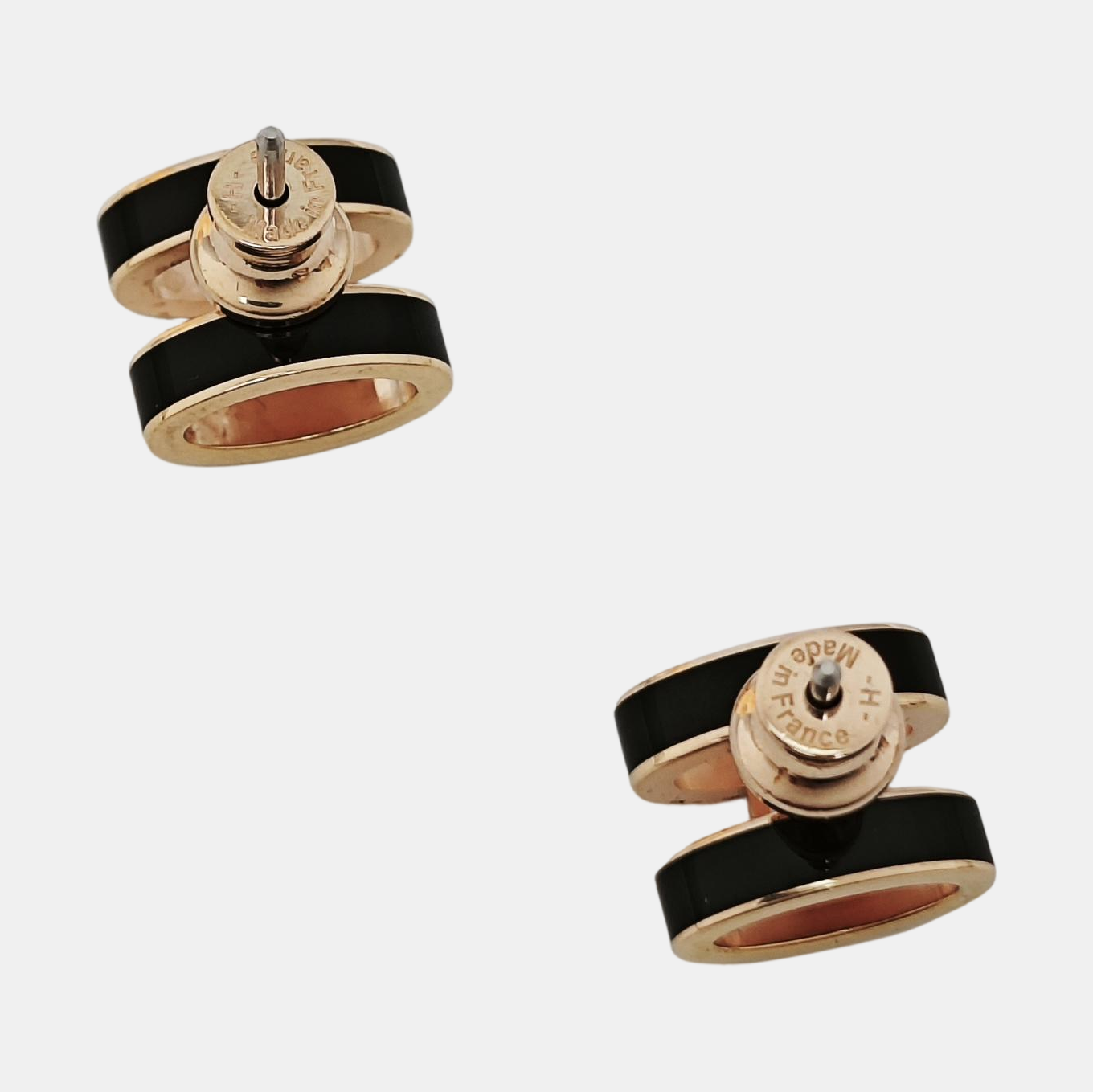 Pop H Metal Rose Gold Stud Earrings