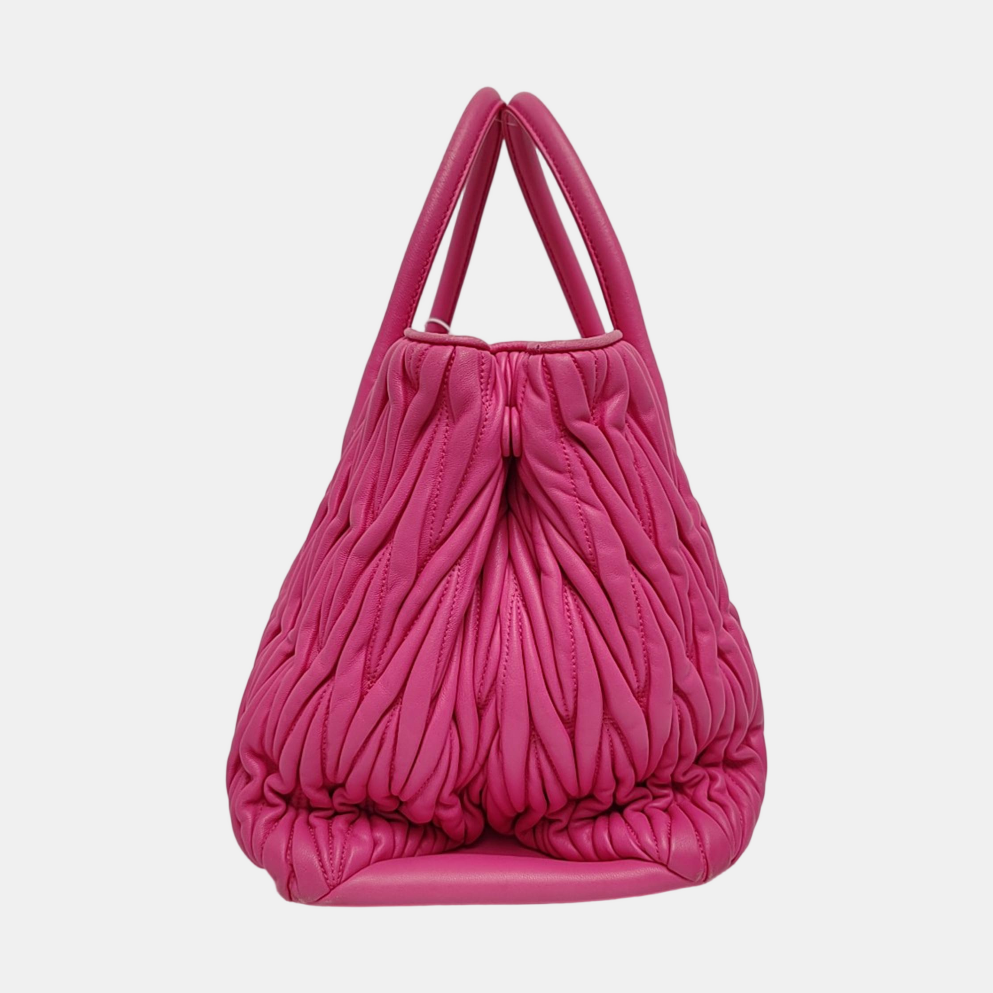 Avenue Quilted Lambskin Pink