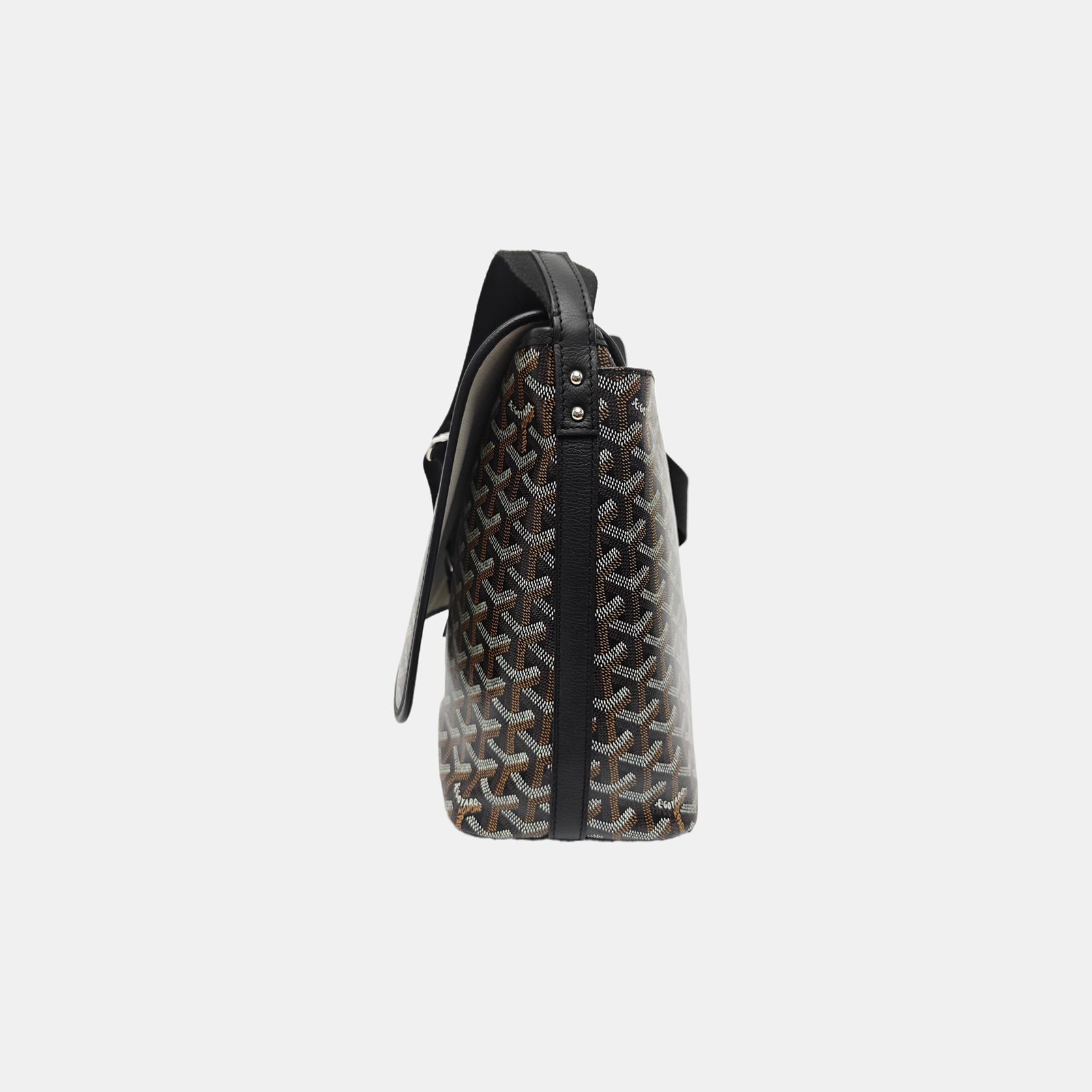 Capétien Coated Canvas Black
