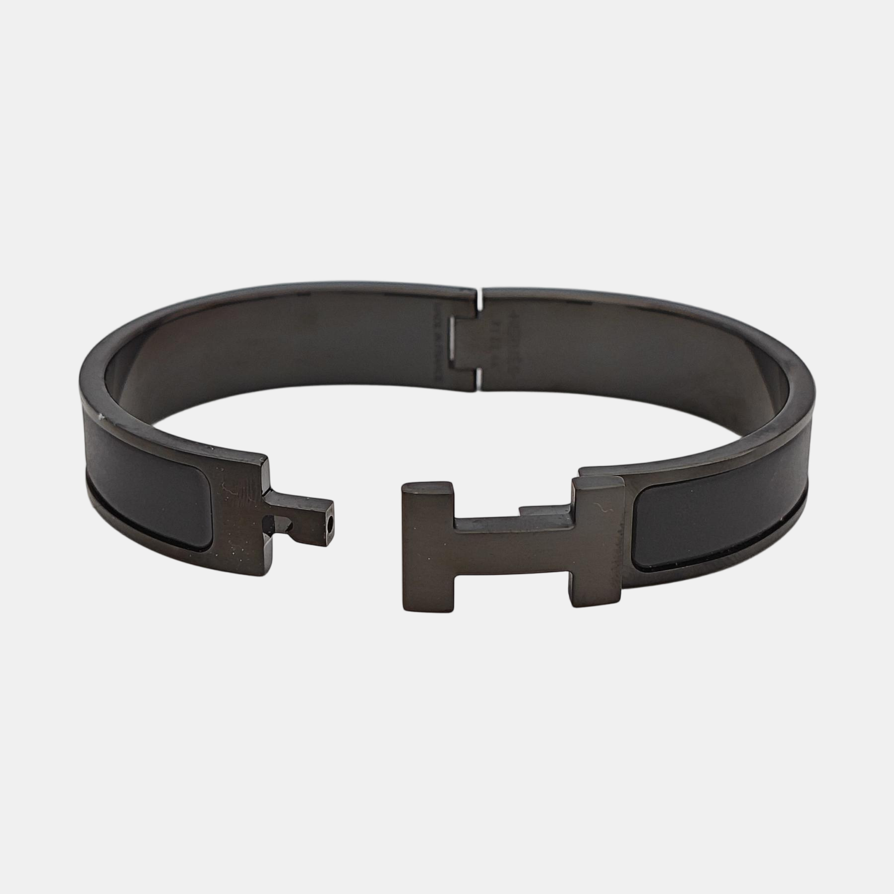 Clic Hh Metal Black Bangle