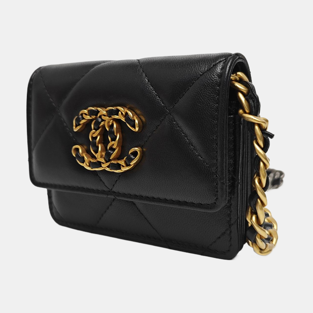 CHANEL 19 Small Quilted Lambskin Black