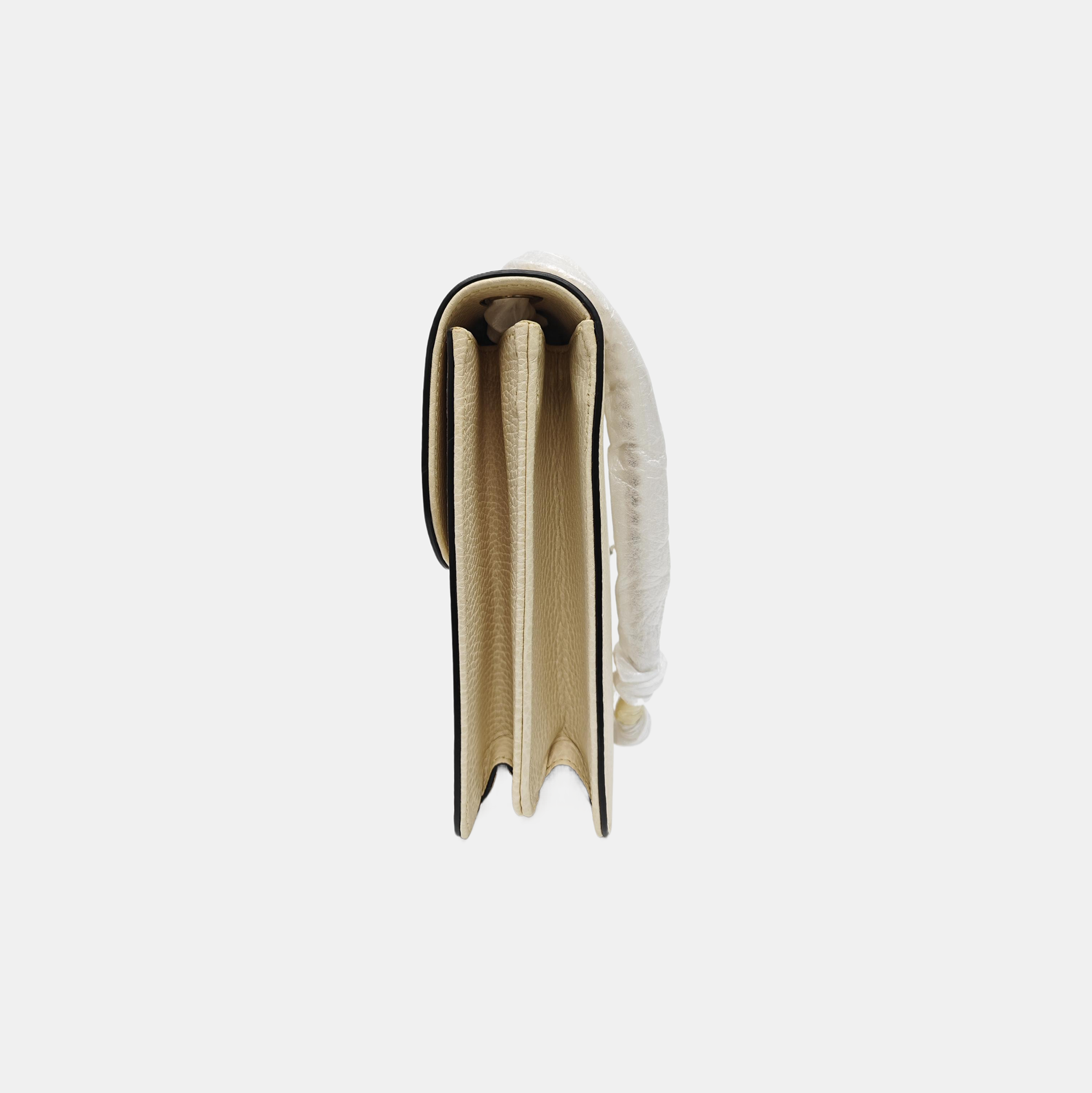 Interlocking G Large Calfskin Beige