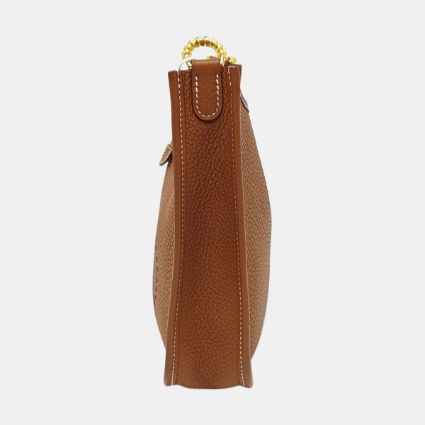 Evelyne TPM Clemence Brown