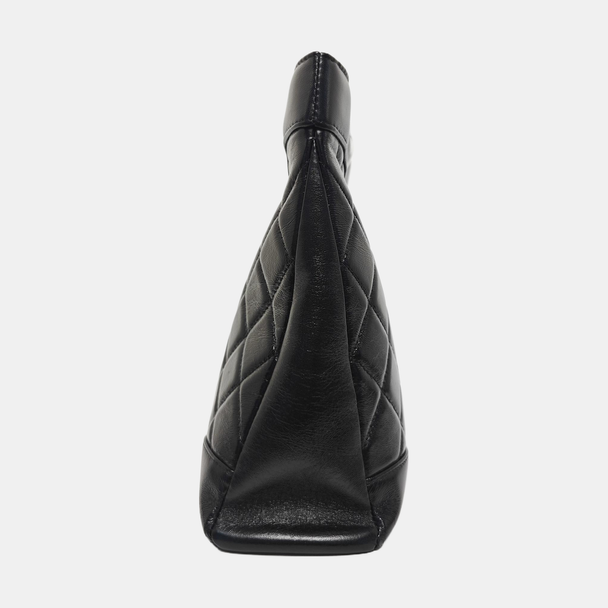 CHANEL 31 Quilted Lambskin Black