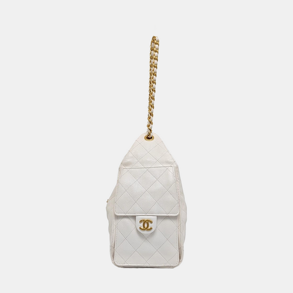 CHANEL 25 Small Piel de ternera granulada acolchada Blanca