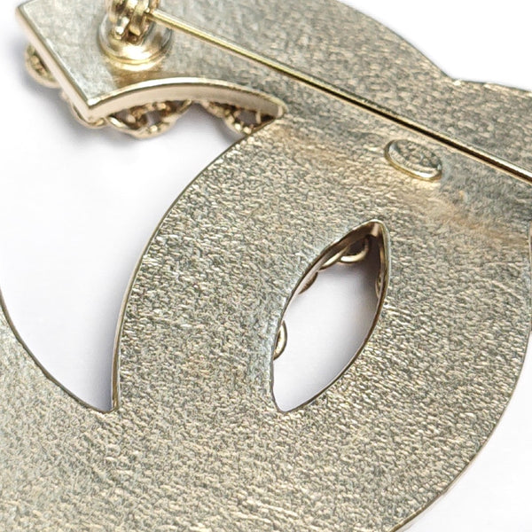 Metal Gold Brooch
