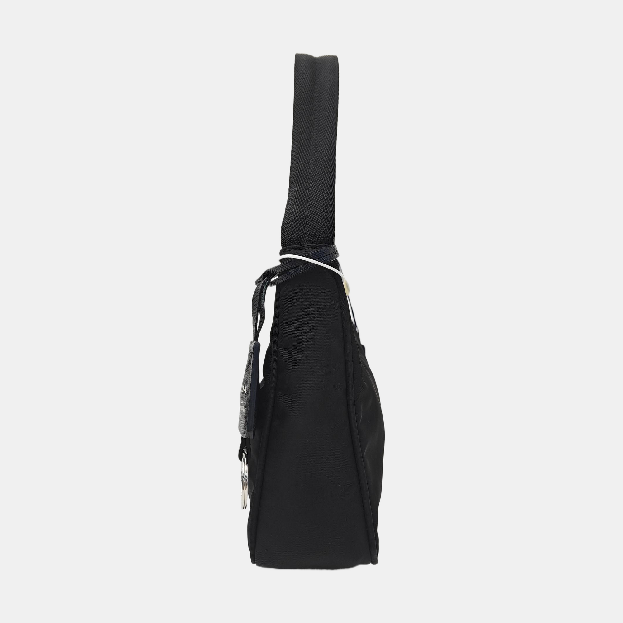 Re-Edition2000 Mini Nylon Black