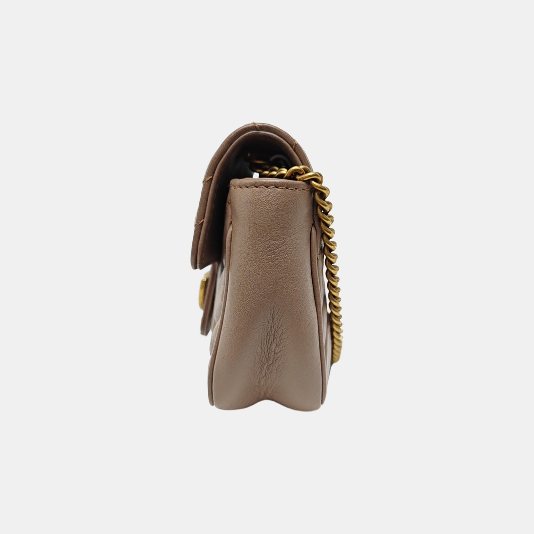 GG Marmont Mini Piel de Becerro Acolchada Beige