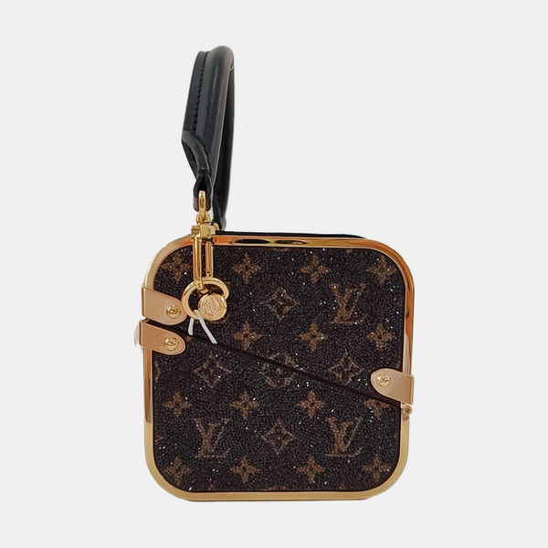 Monogram Canvas Brown