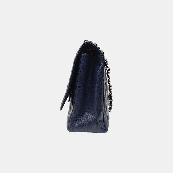 CLASSIC FLAP Jumbo Quilted Grained Calfskin Blue
