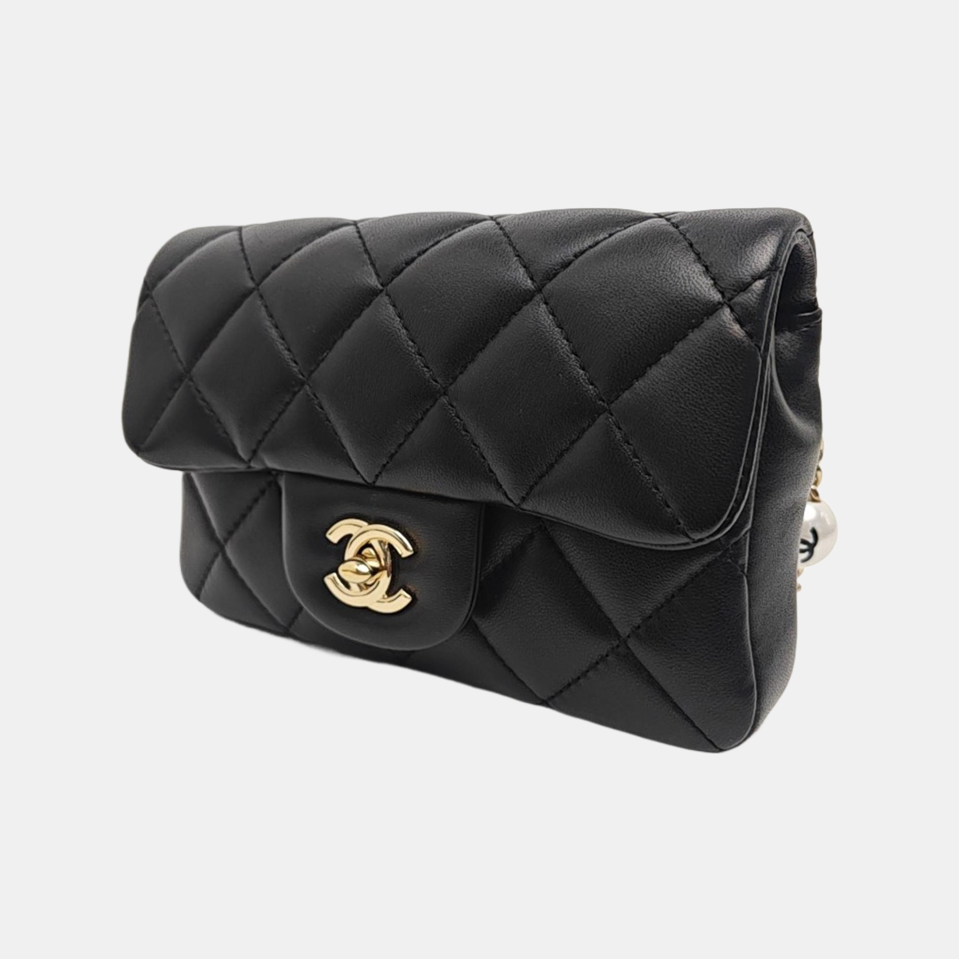 CLASSIC FLAP Mini Quilted Lambskin Black