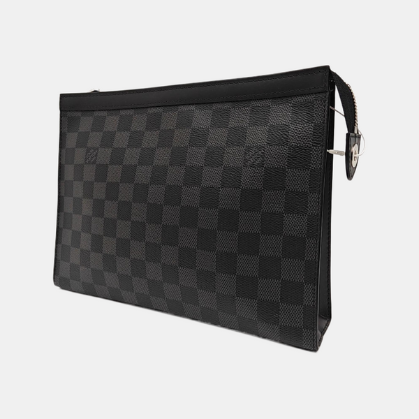 Pochette Voyag MM Damier Graphite Coated Canvas Gray