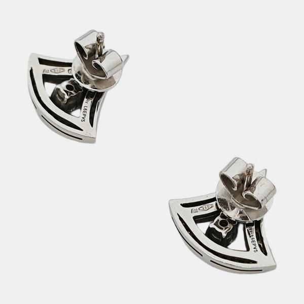 DIVAS' DREAM 18k White Gold Silver Stud Earrings