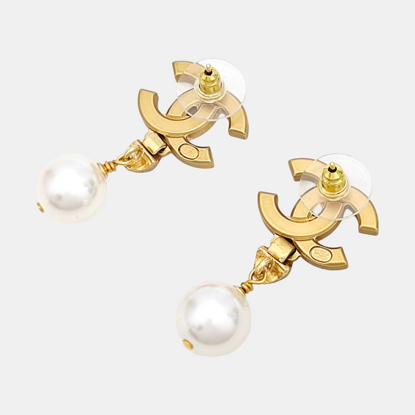 CC Logo Metal White Earrings