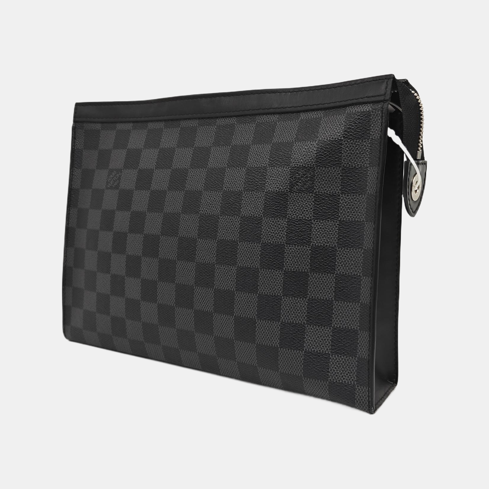 Pochette Voyag MM Damier Graphite Coated Canvas Gray
