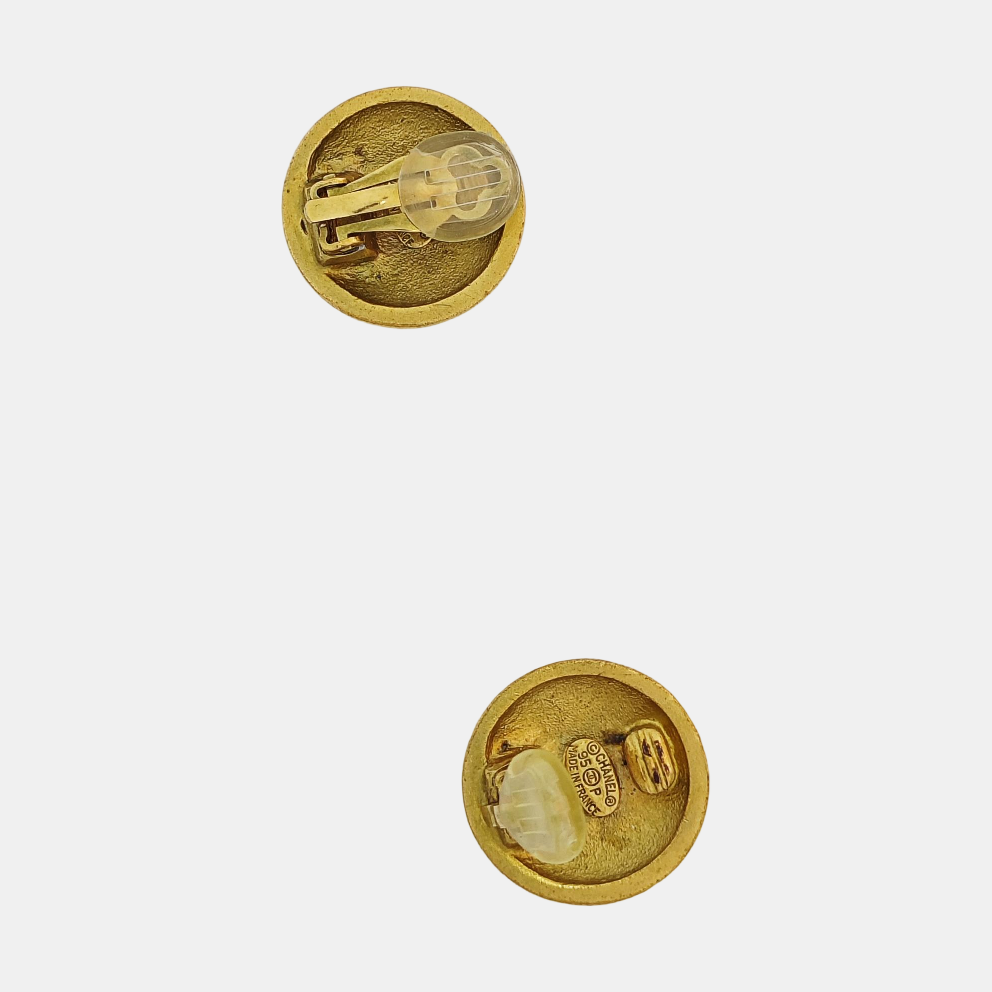 Vintage Metal Gold Clip On Earrings