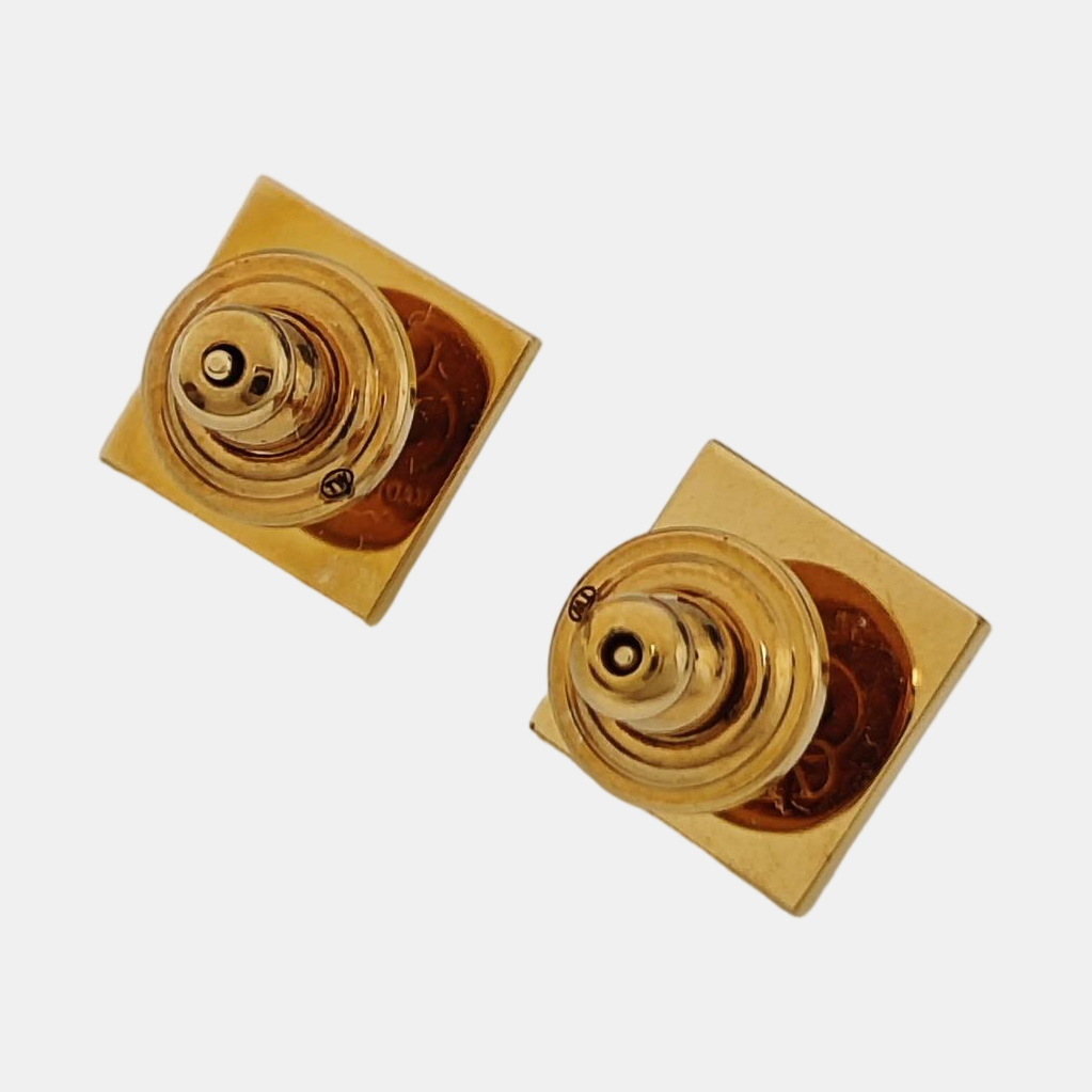 Metal Gold Stud Earrings