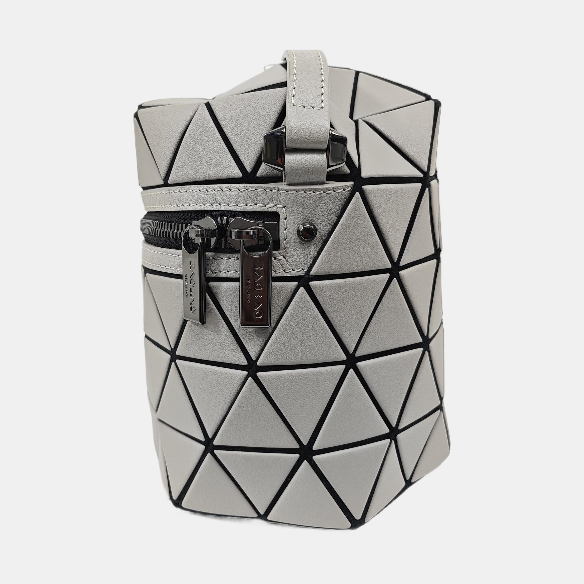 Special Material Shoulder Bag Gray