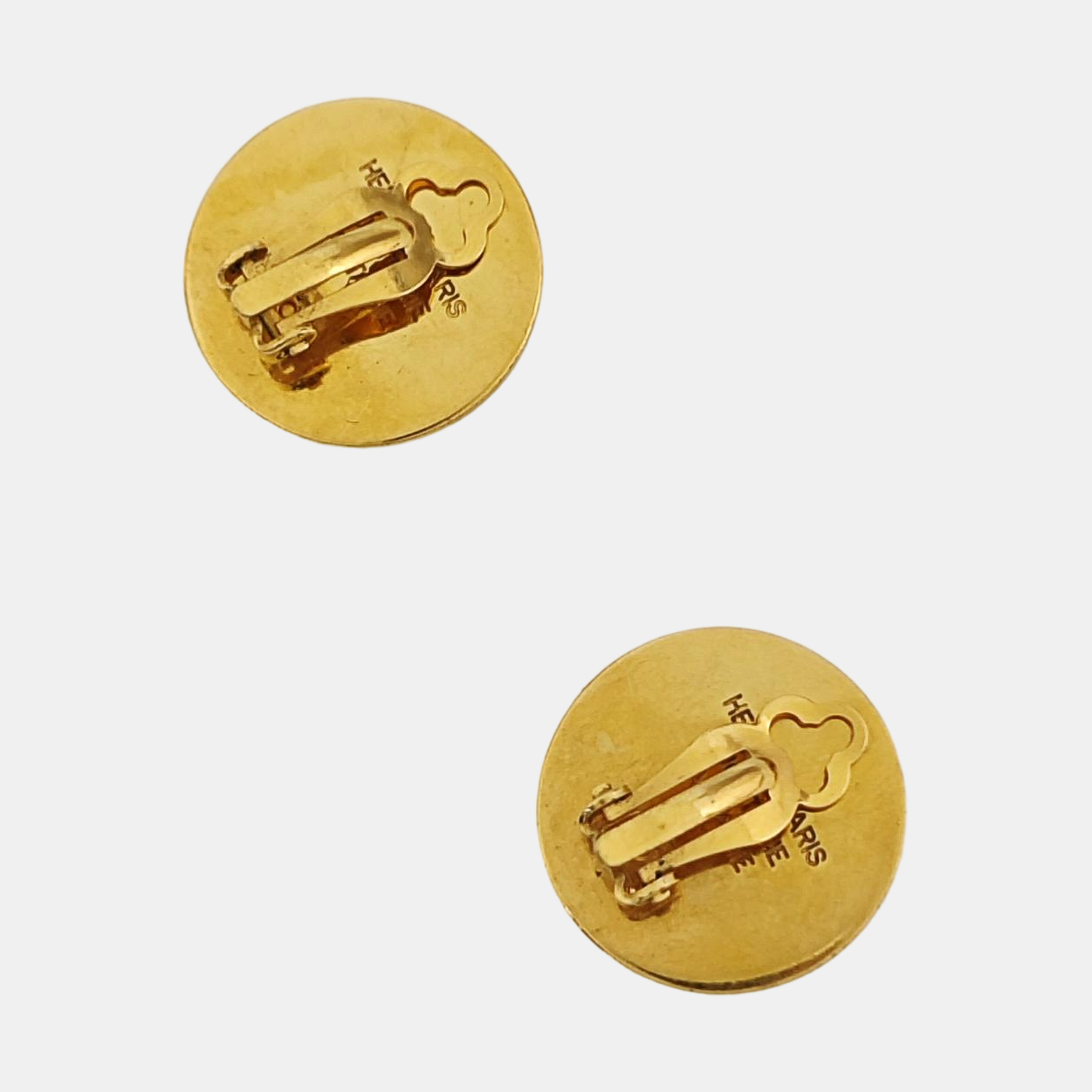 Sellier Metal Gold Clip On Earrings
